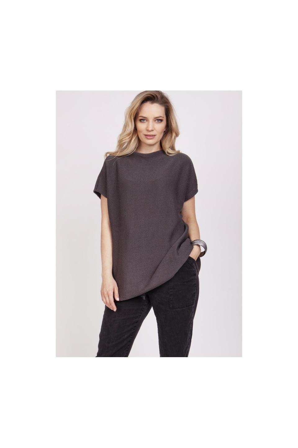 Grafitowy sweter z mini golfem